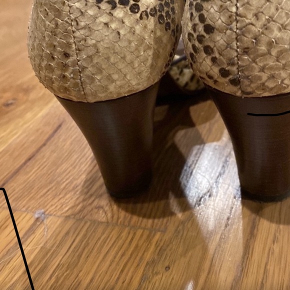 Chie Mihara// snakeskin platform heels, size 37 - Picture 7 of 10